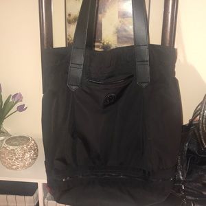 Pre-loved Lululemon Black Enlighten & Expand tote